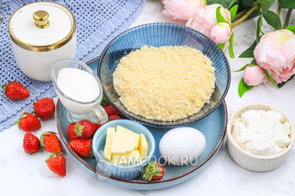 Мини-чизкейки с клубникой