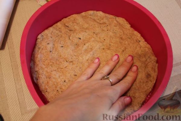 Фокачча из цельнозерновой муки, с виноградом