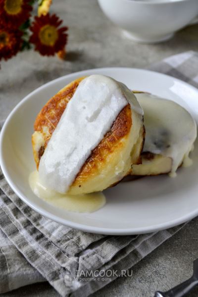Соус для сырников (3 рецепта)