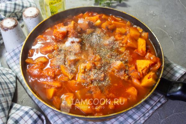 Икра из тыквы с томатной пастой