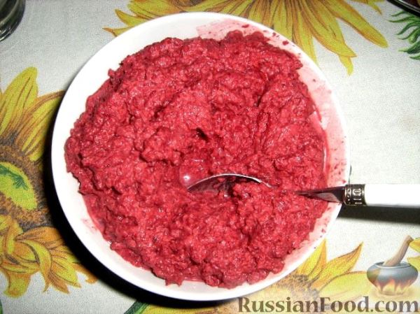 Польская закуска со свеклой и хреном