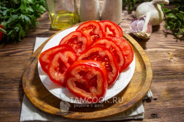 Баклажаны с жареным адыгейским сыром