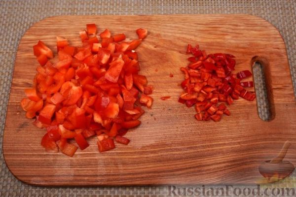 Баклажаны, запечённые с болгарским перцем и моцареллой
