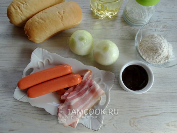 Хот-дог с беконом