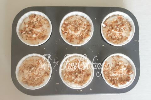 Кексы с грецкими орехами в духовке