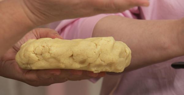 Ягодные лукошки с миндальным кремом