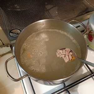 Летние щи из молодой капусты