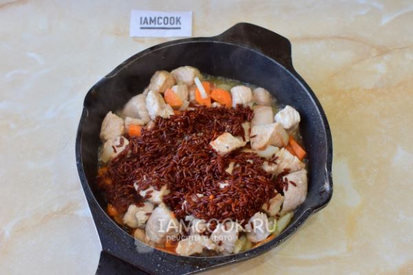 Плов с индейкой и бурым рисом