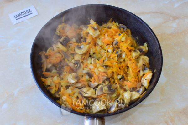 Гречка с тушенкой и грибами